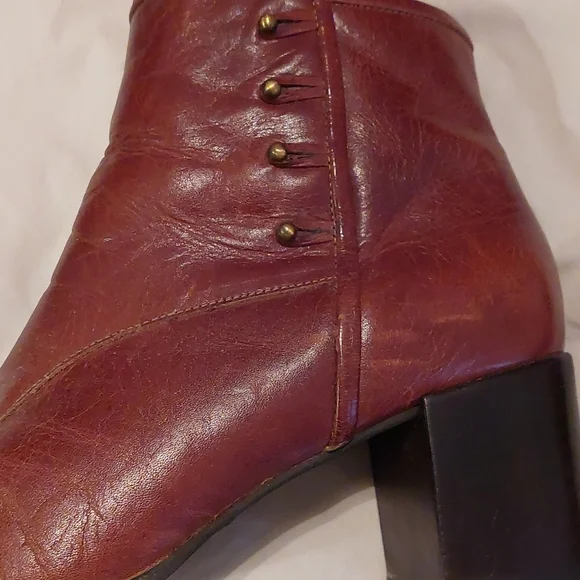 Booties - Picture 3 of 5